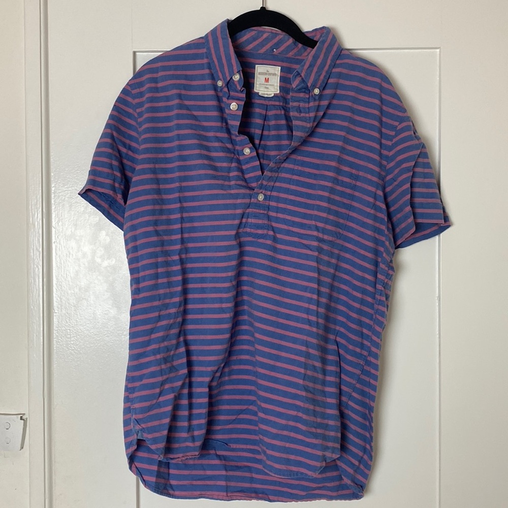 GAP The Modern Oxford Striped Short Sleeve Shirt